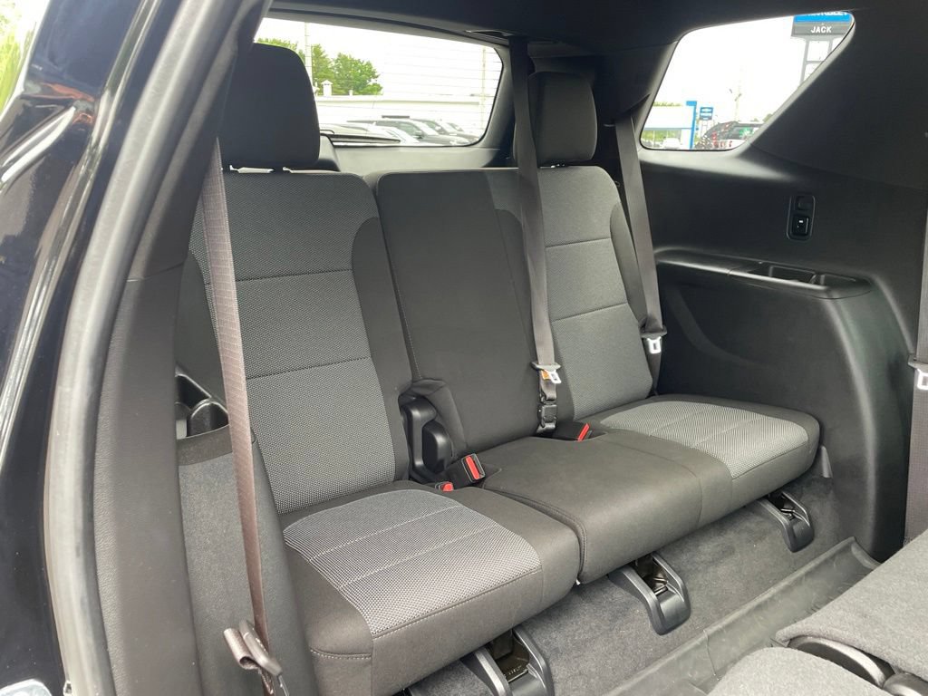 Used 2023 Chevrolet Traverse LT w/ LPO, Floor Liner Package AWD/4WD image 36