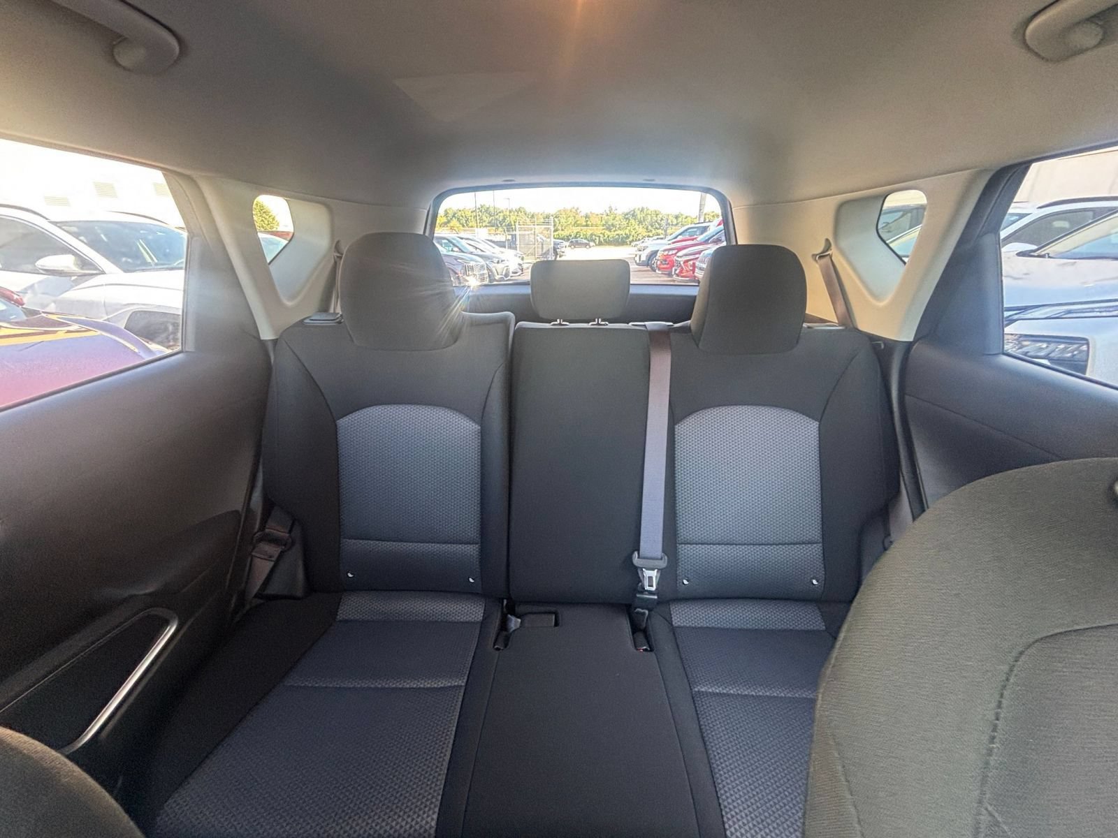 Used 2025 Kia Soul LX w/ LX Technology Package FWD image 37