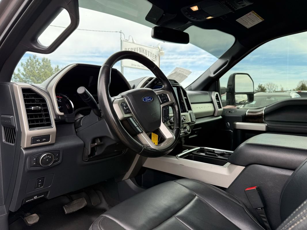 Used 2022 Ford F350 Lariat w/ FX4 Off-Road Package image 15