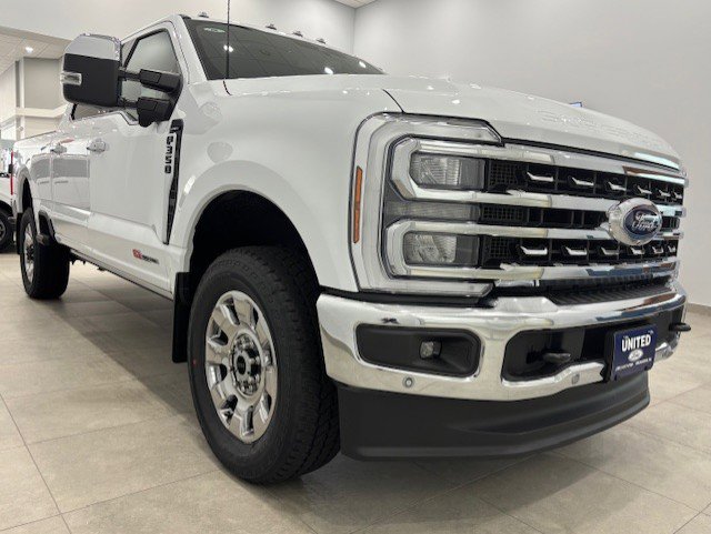 New 2026 Ford F350 Lariat image 2