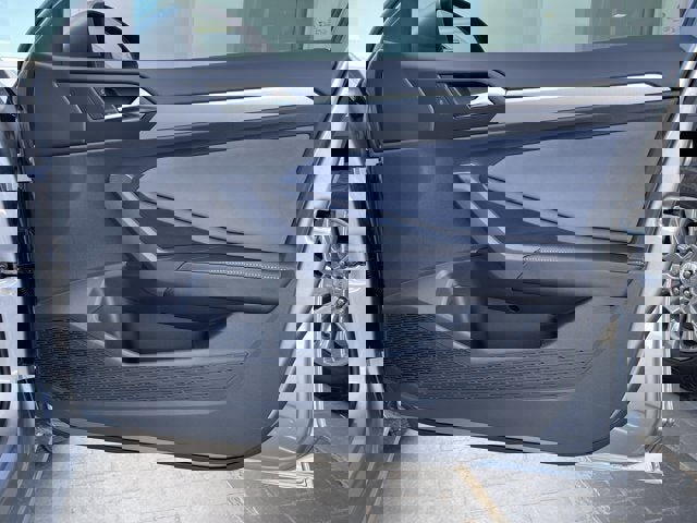 New 2025 Volkswagen Jetta SE image 27