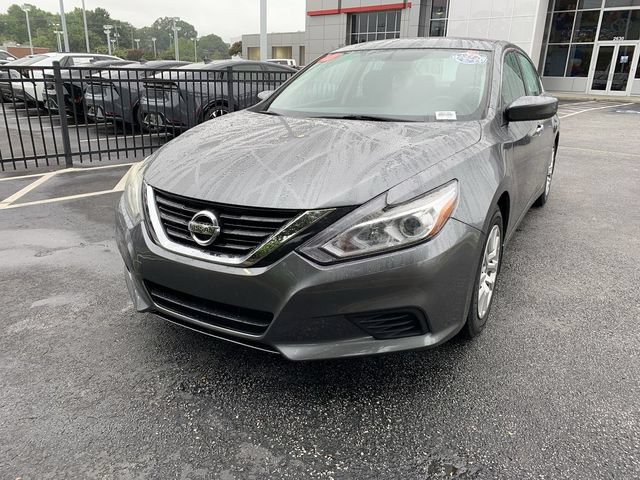 Used 2018 Nissan Altima 2.5 S w/ S Convenience Package FWD image 4