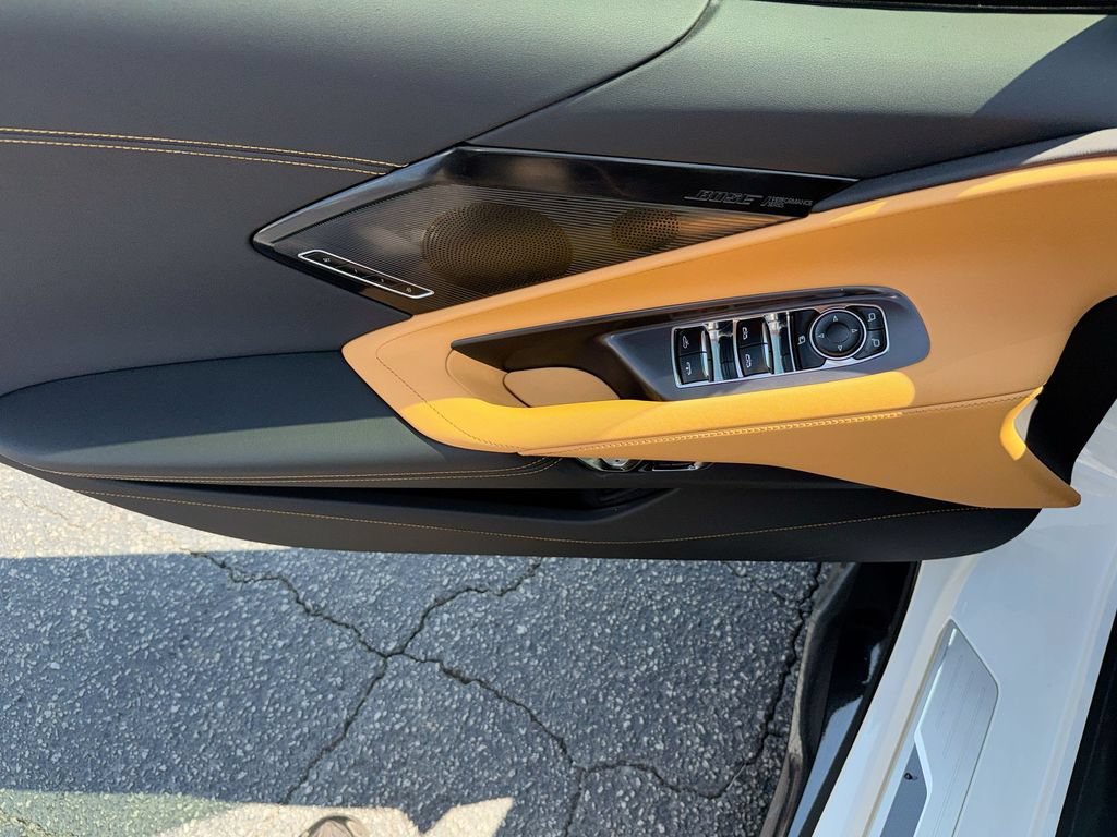 Used 2025 Chevrolet Corvette E-Ray w/ Stealth Interior Trim Package AWD/4WD image 15