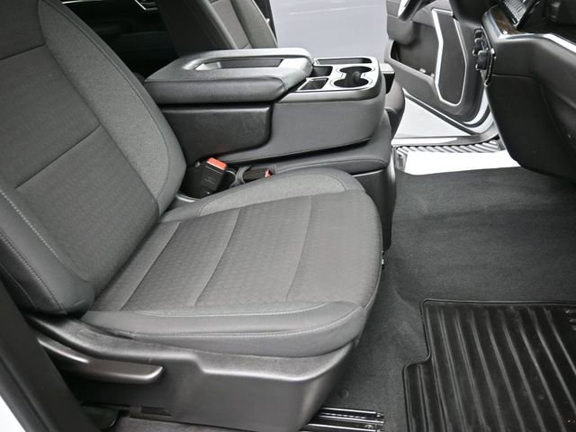 Used 2025 Chevrolet Silverado 2500 LT w/ Convenience Package image 26