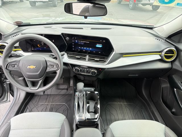 Certified 2026 Chevrolet Trax LT FWD image 12