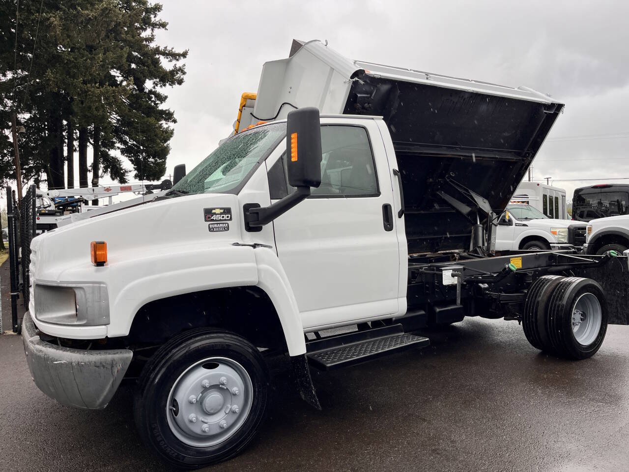 Used 2007 Chevrolet Kodiak C4500 2WD Regular Cab image 6