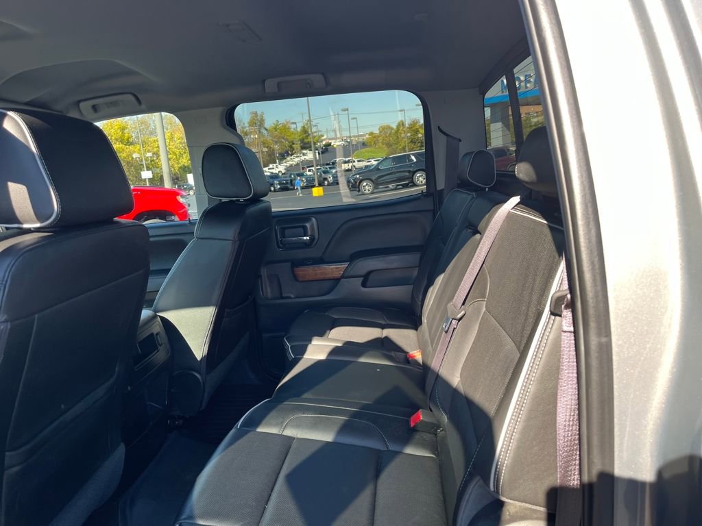 Used 2017 Chevrolet Silverado 1500 High Country image 24