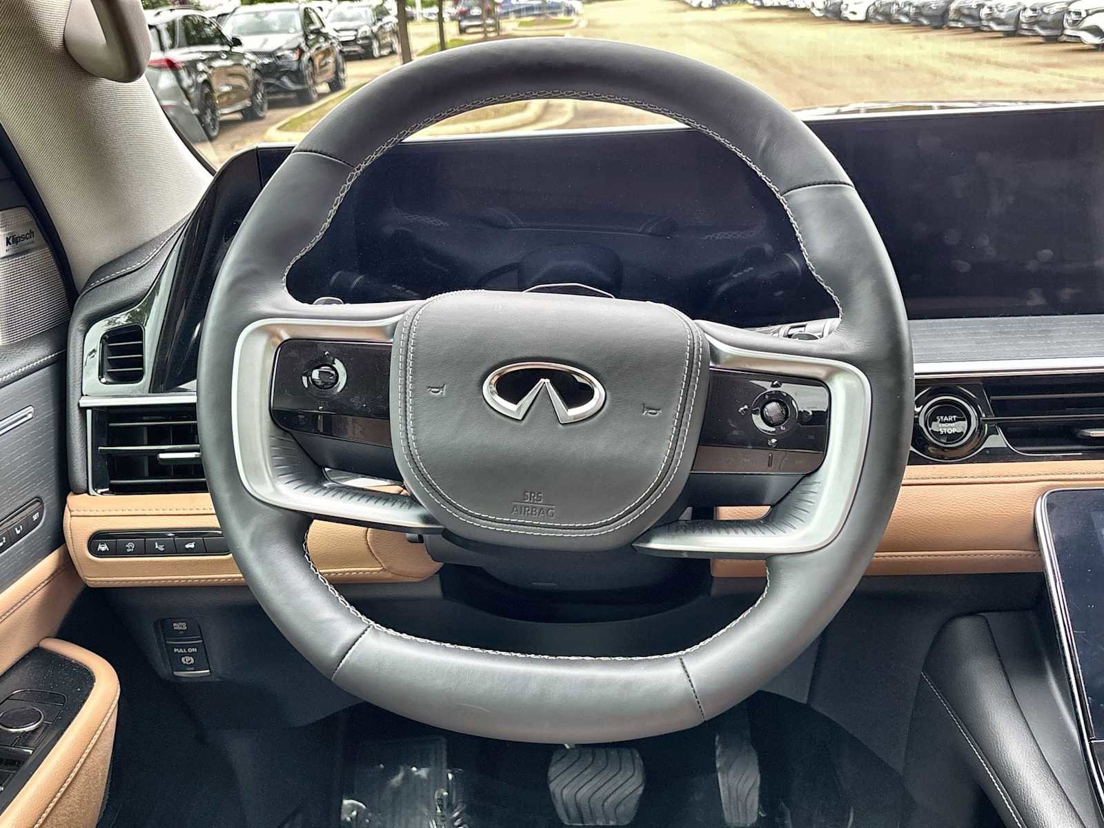 Used 2025 INFINITI QX80 Sensory w/ Premium Cargo Package AWD/4WD image 21