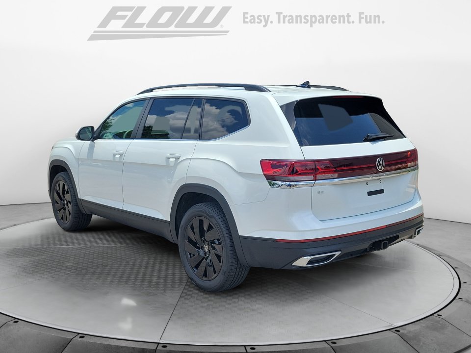 New 2026 Volkswagen Atlas SE FWD image 5