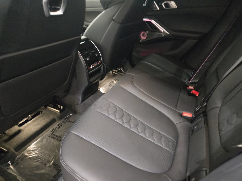 New 2027 BMW X6 M Competition w/ Executive Package AWD/4WD image 29