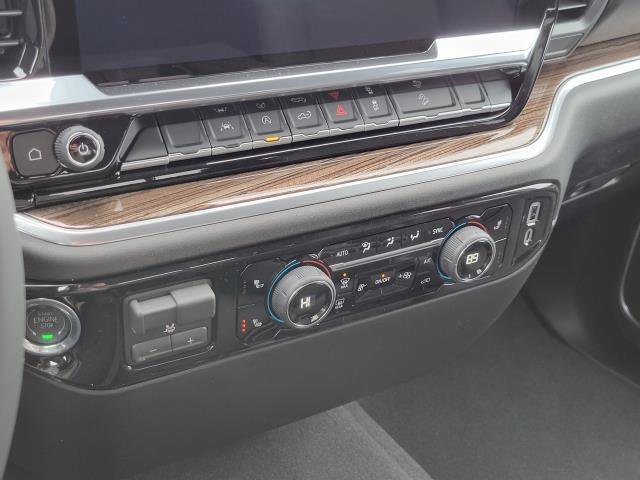 New 2026 Chevrolet Silverado 1500 LT w/ Z71 Off-Road Package image 17