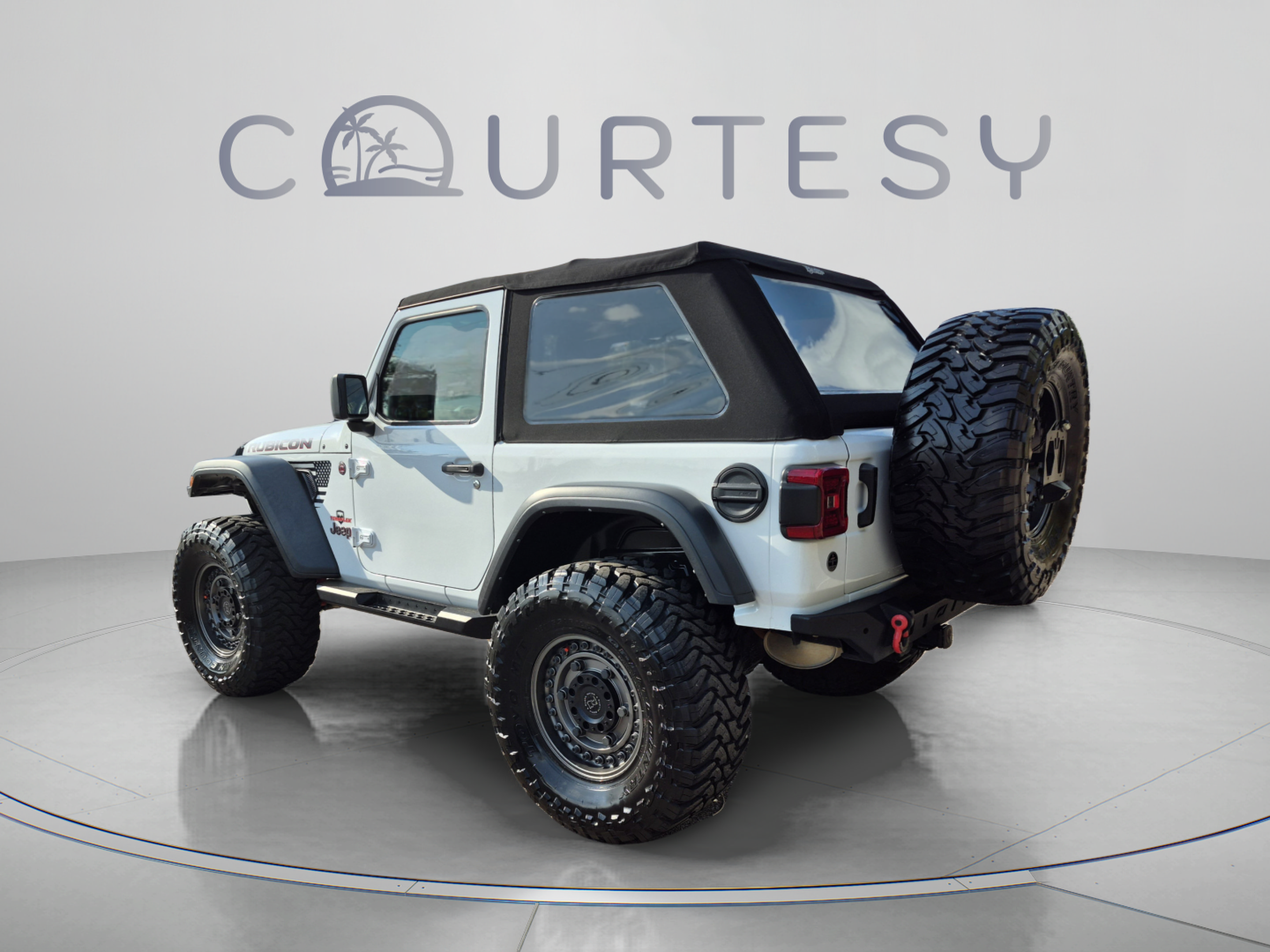 Used 2022 Jeep Wrangler Rubicon w/ LED Lighting Group AWD/4WD image 3
