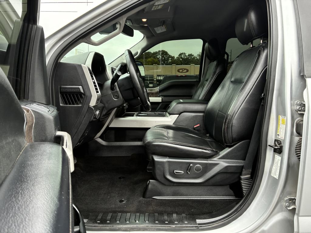 Used 2018 Ford F350 Lariat w/ Lariat Ultimate Package AWD/4WD image 10
