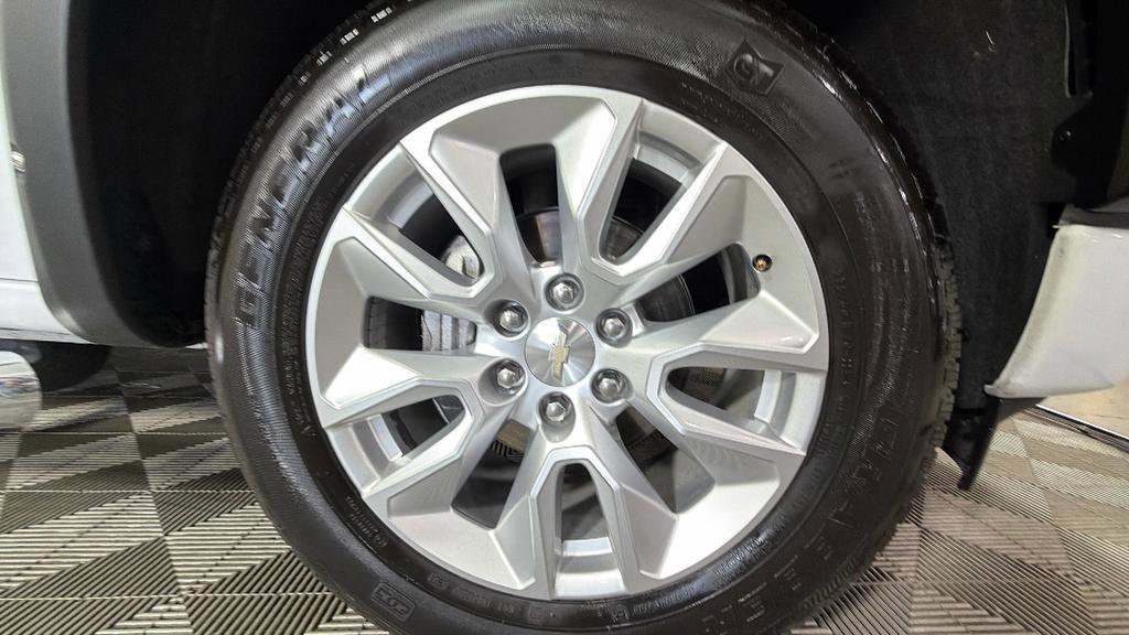 Used 2024 Chevrolet Silverado 1500 Custom RWD image 35