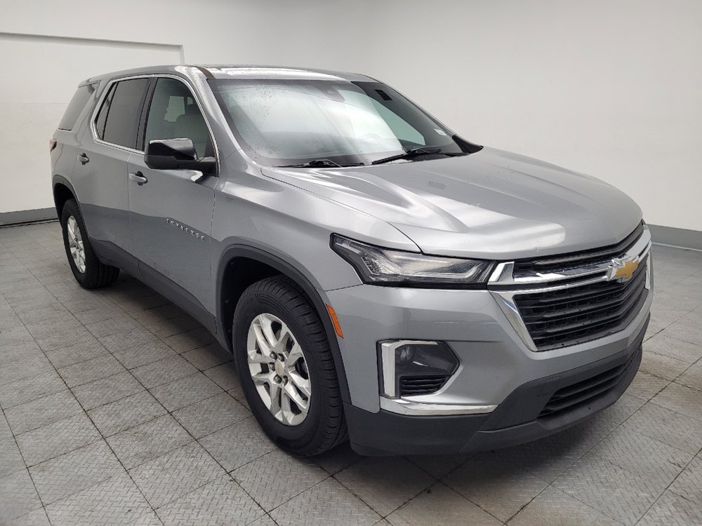 Used 2023 Chevrolet Traverse LS FWD image 13