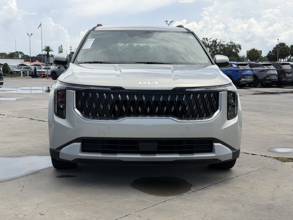 New 2027 Kia Carnival EX FWD image 9