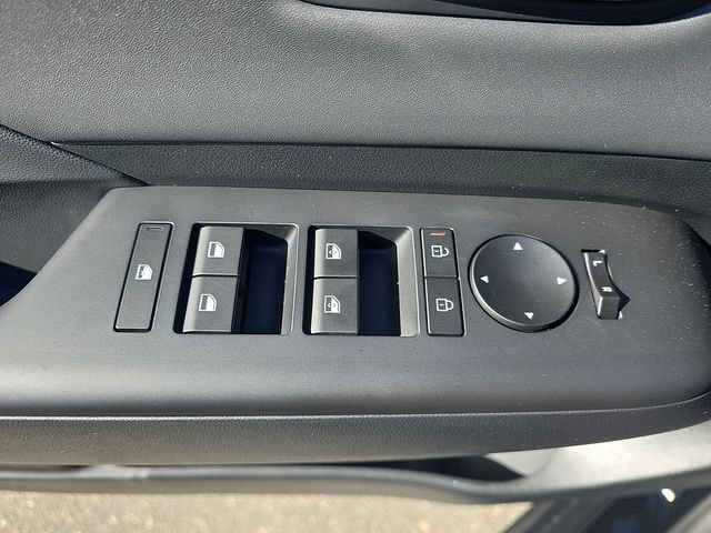 New 2026 Hyundai Kona Limited FWD image 39