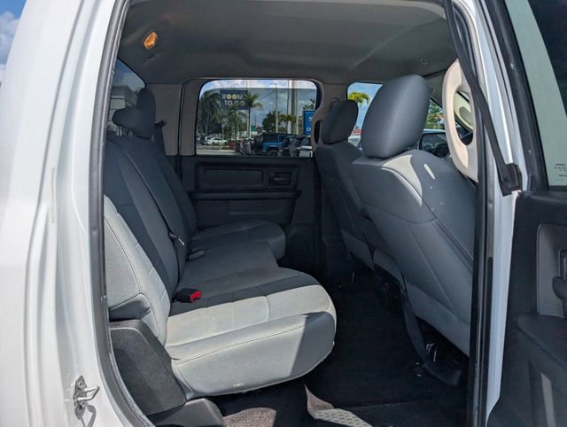 Used 2017 RAM 1500 Express w/ Express Value Package RWD image 15
