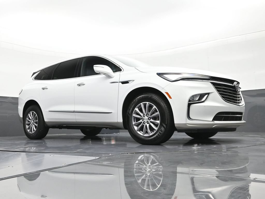 Used 2022 Buick Enclave Premium FWD image 26