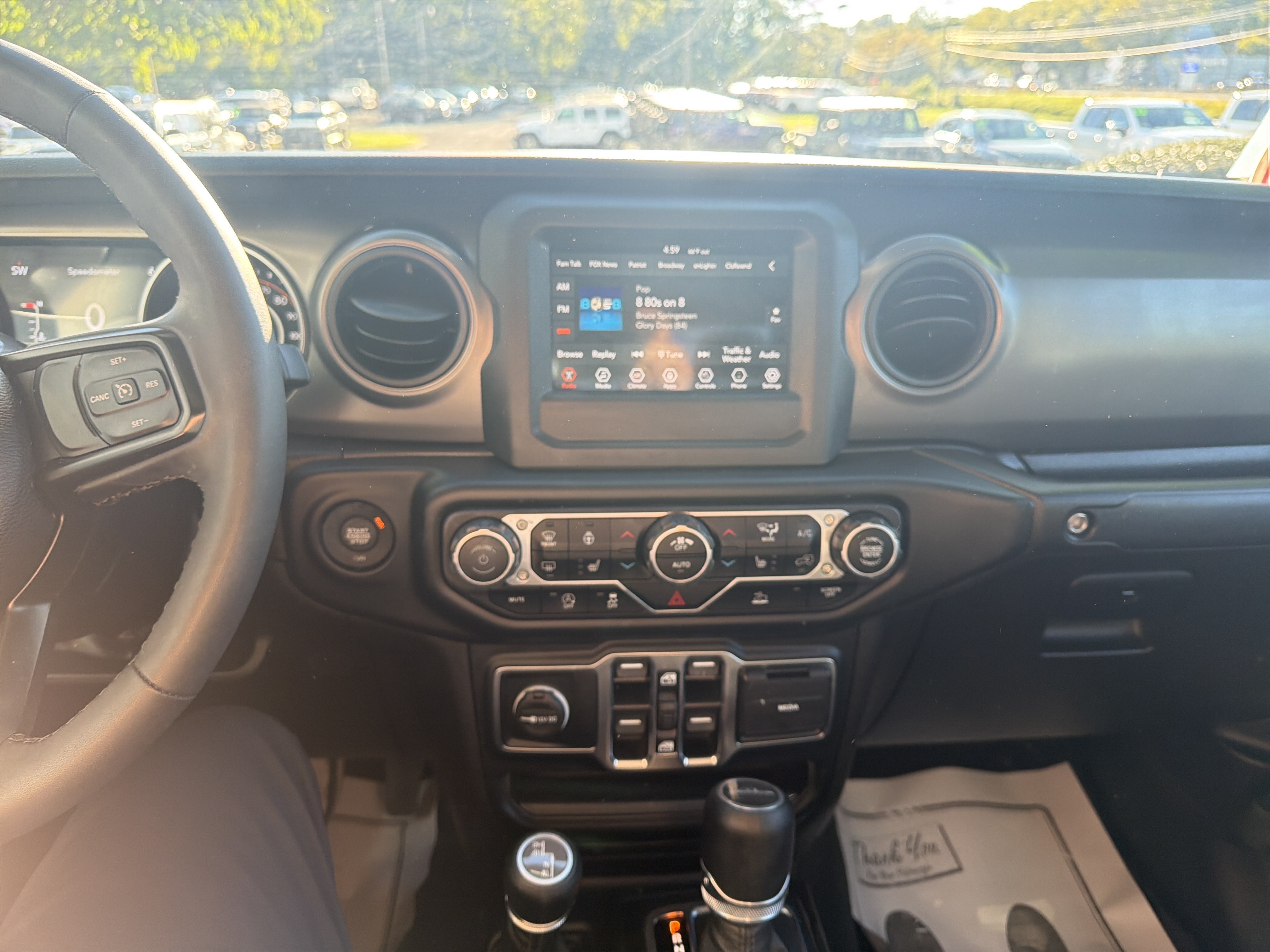 Used 2023 Jeep Gladiator Sport AWD/4WD image 24