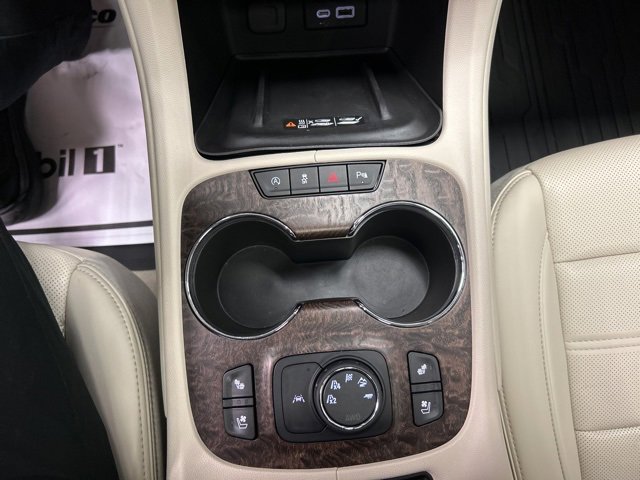 Used 2023 GMC Acadia Denali image 26