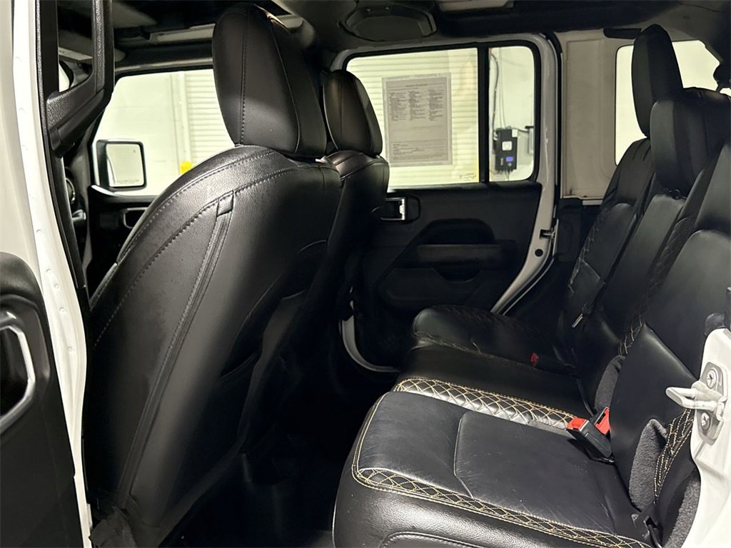 Used 2021 Jeep Wrangler Unlimited Sahara image 23