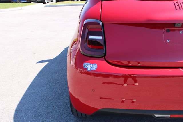 Used 2024 FIAT 500 e (RED) image 39