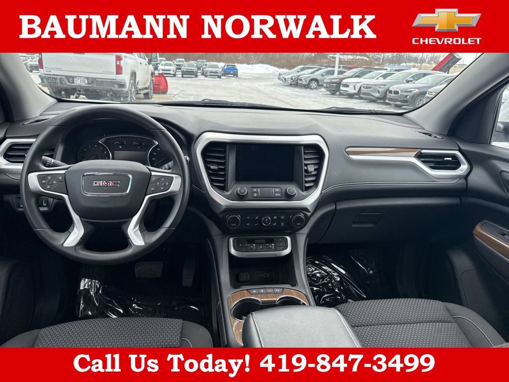 Used 2023 GMC Acadia SLE AWD/4WD image 30