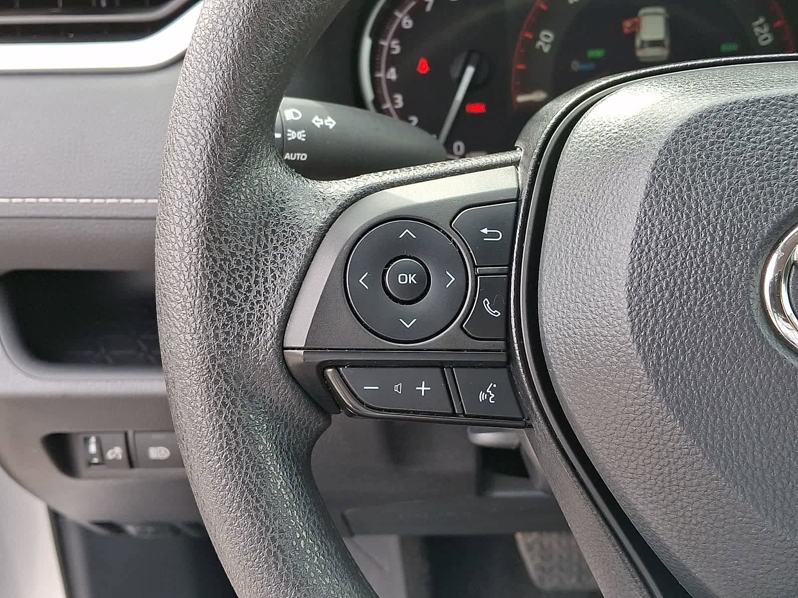 Certified 2025 Toyota RAV4 XLE image 23