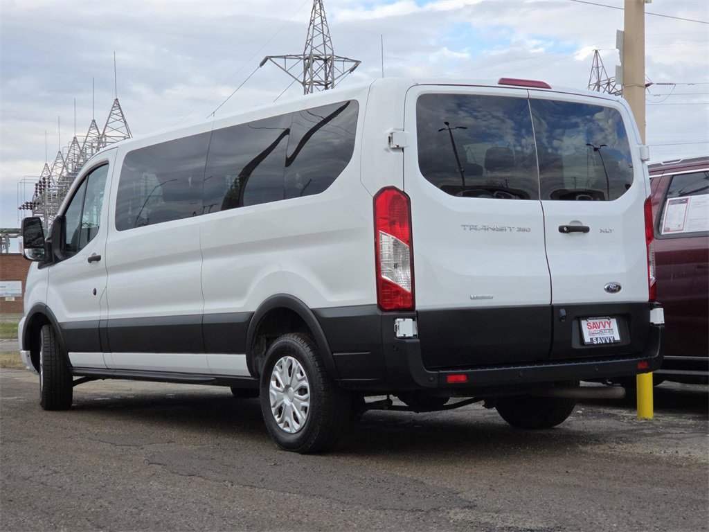 Used 2023 Ford Transit 350 XLT image 11
