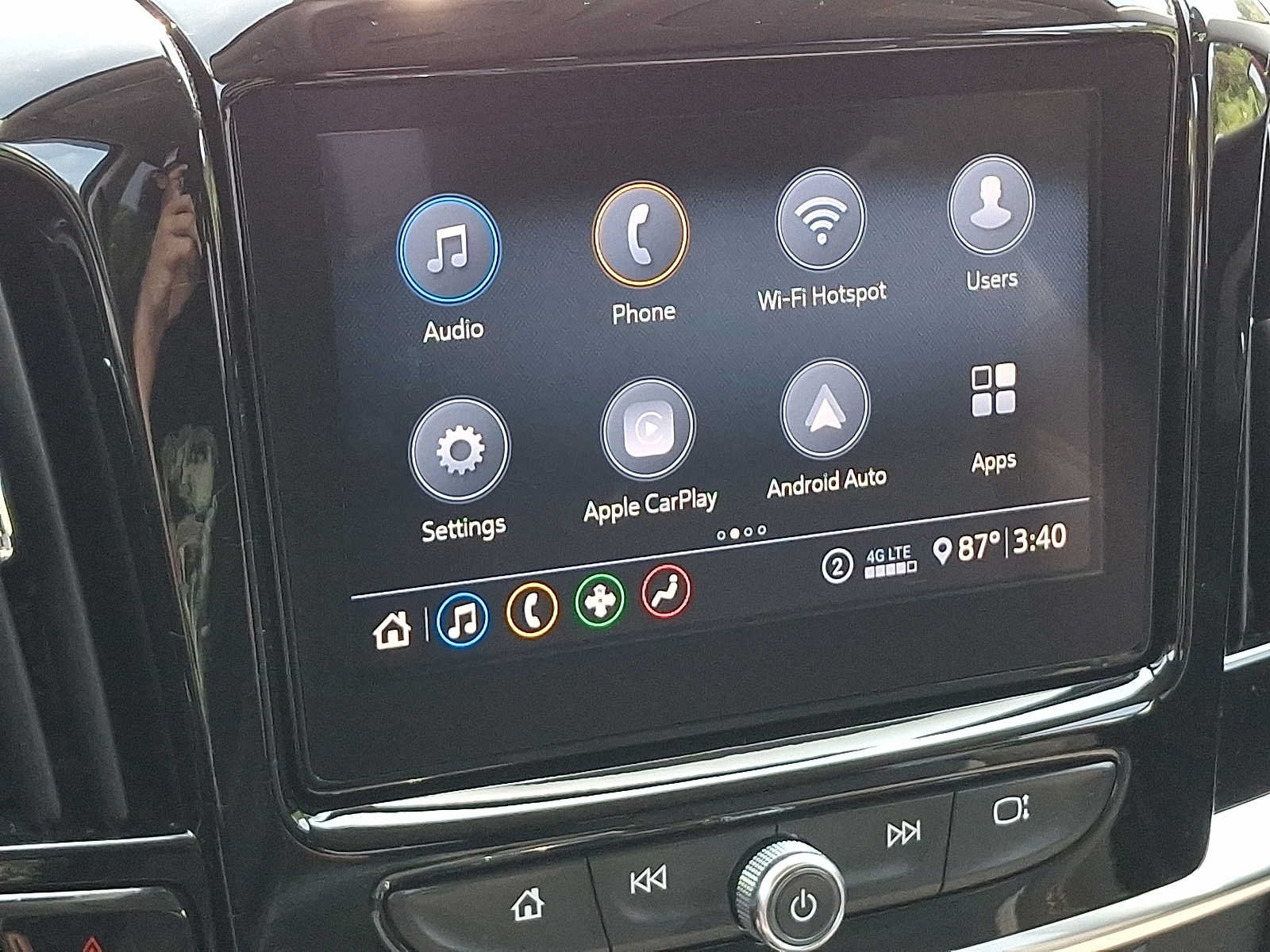 Used 2021 Chevrolet Traverse LT FWD image 16