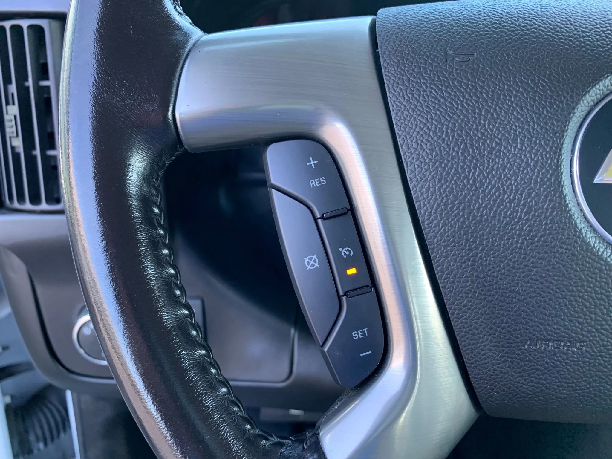 Used 2017 Chevrolet Express 2500 image 14