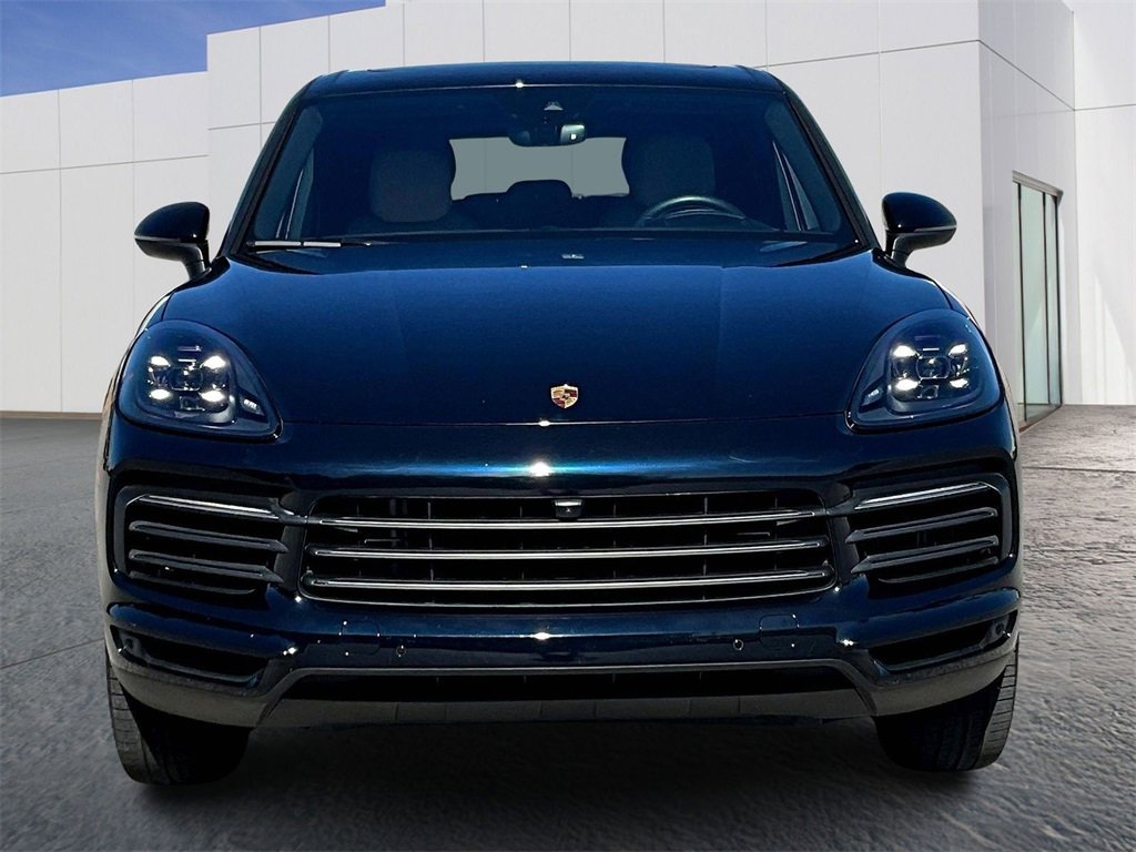 Used 2023 Porsche Cayenne Platinum Edition image 10