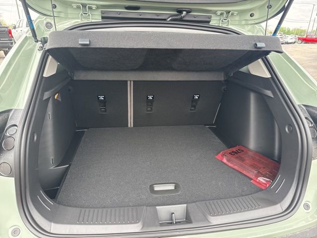 New 2026 Chevrolet Trax ACTIV FWD image 13