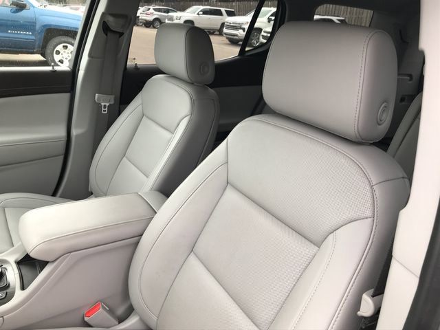 Certified 2023 GMC Acadia SLT w/ Preferred Package image 8