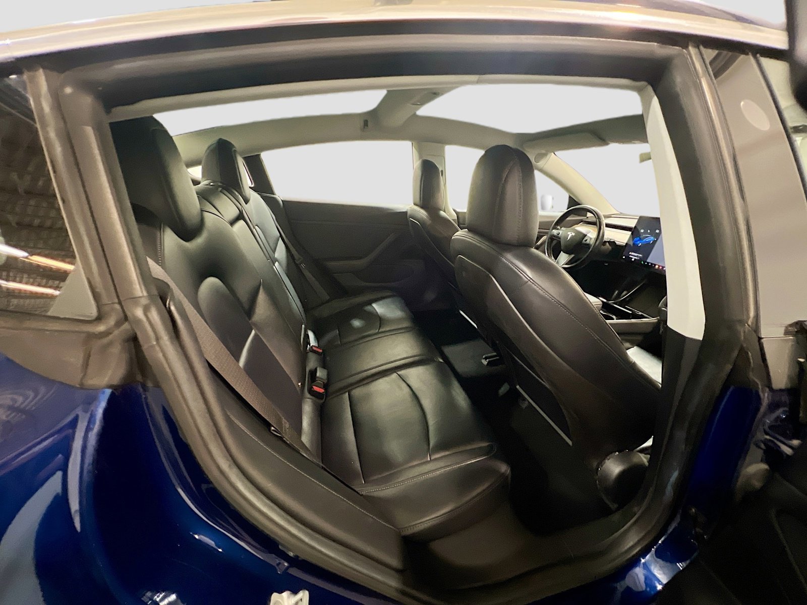 Used 2017 Tesla Model 3 Long Range image 21