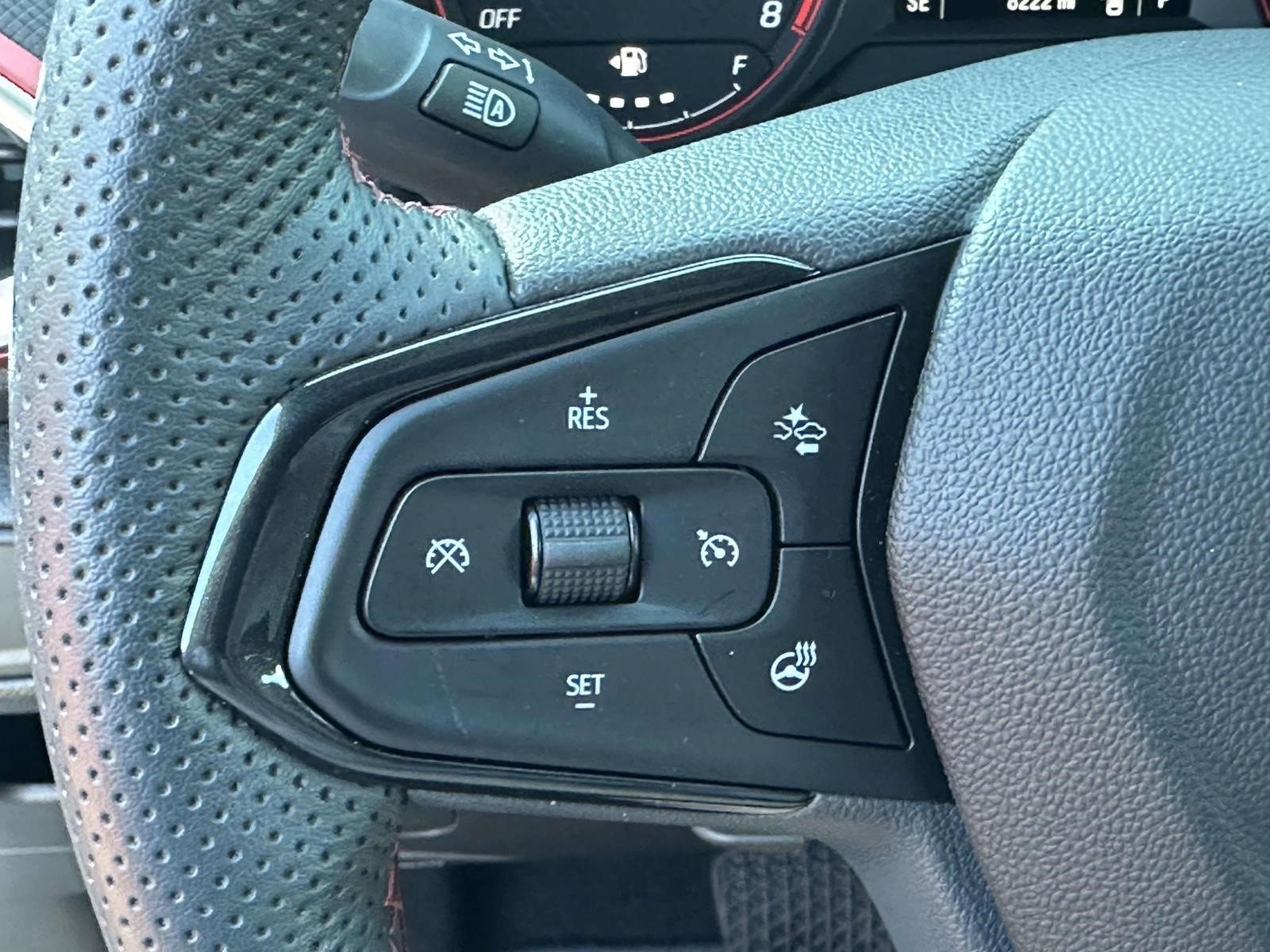 Certified 2023 Chevrolet TrailBlazer RS w/ Convenience Package image 17