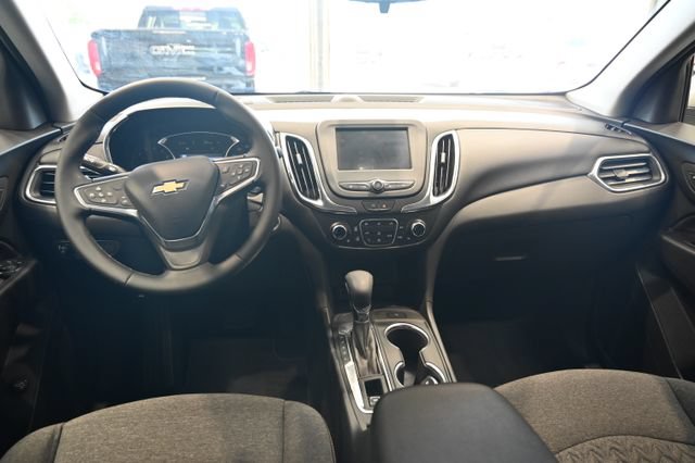 Used 2024 Chevrolet Equinox LT FWD image 12