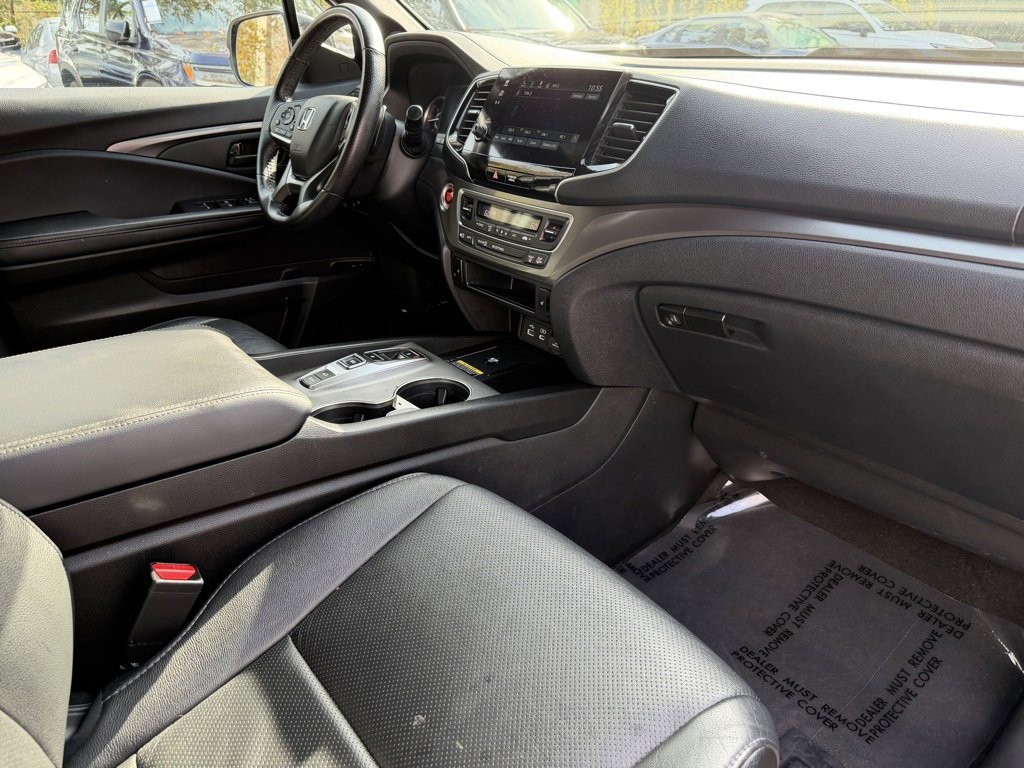 Certified 2024 Honda Passport EX-L image 10