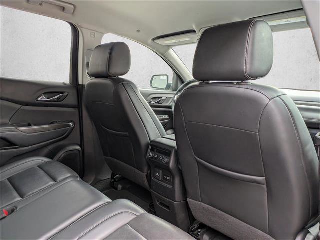 Used 2023 GMC Acadia SLT image 26