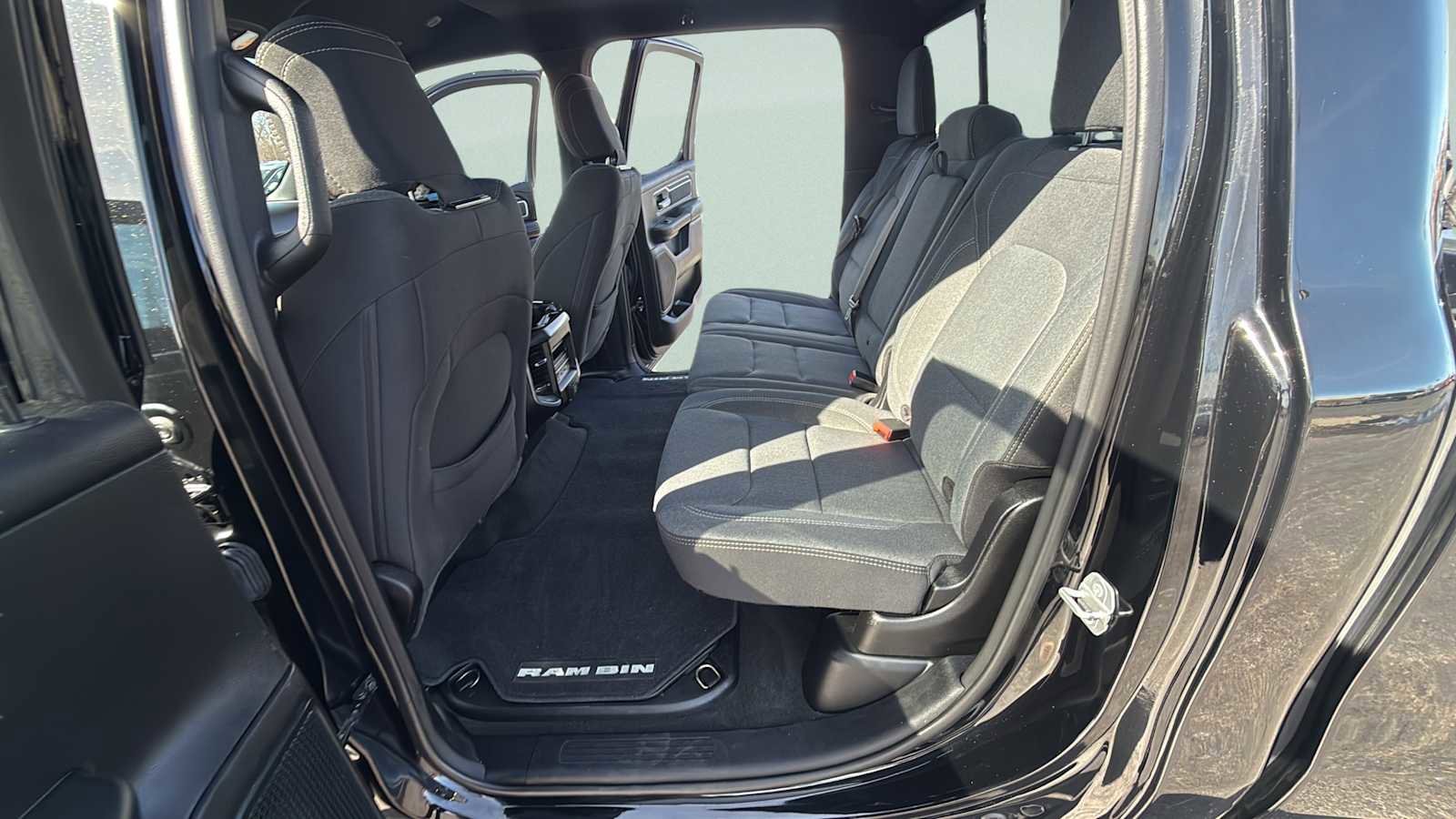 Used 2021 RAM 1500 Big Horn image 35