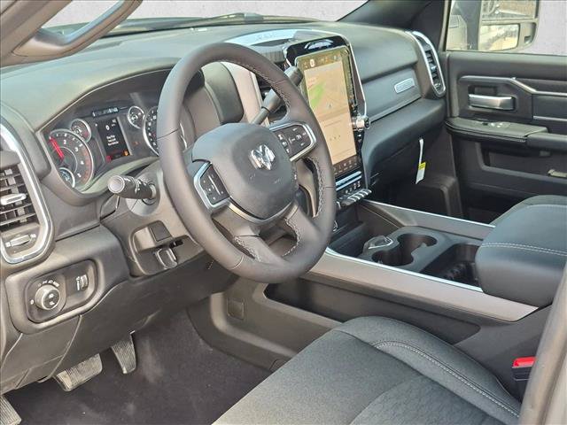 New 2026 RAM 3500 Big Horn AWD/4WD image 3