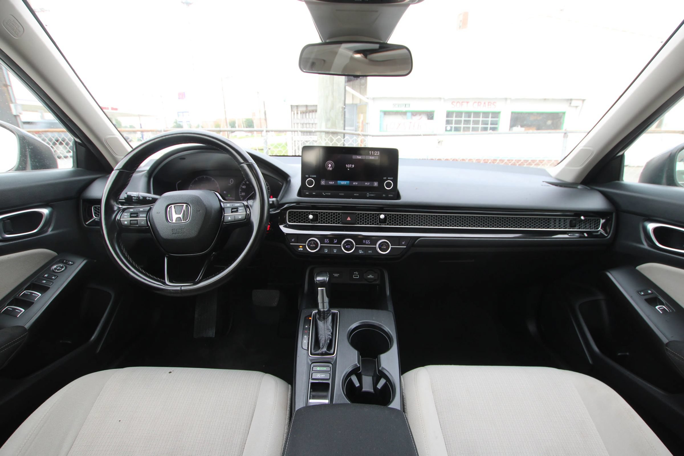 Used 2022 Honda Civic EX image 13