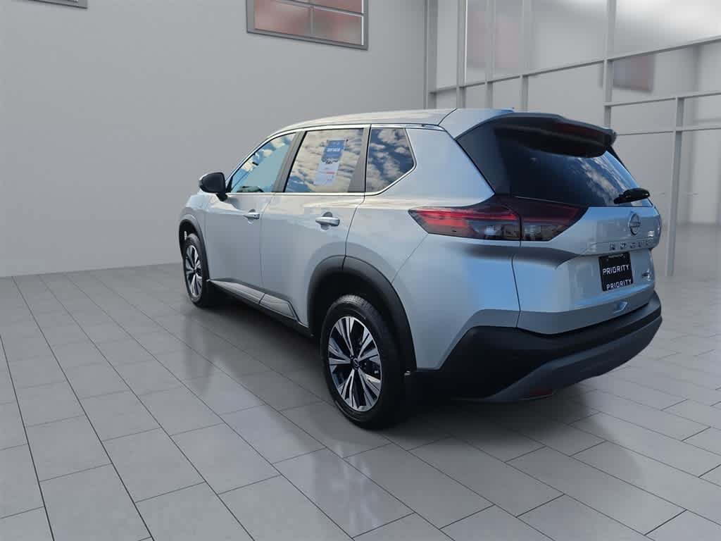 Used 2023 Nissan Rogue SV AWD/4WD image 7