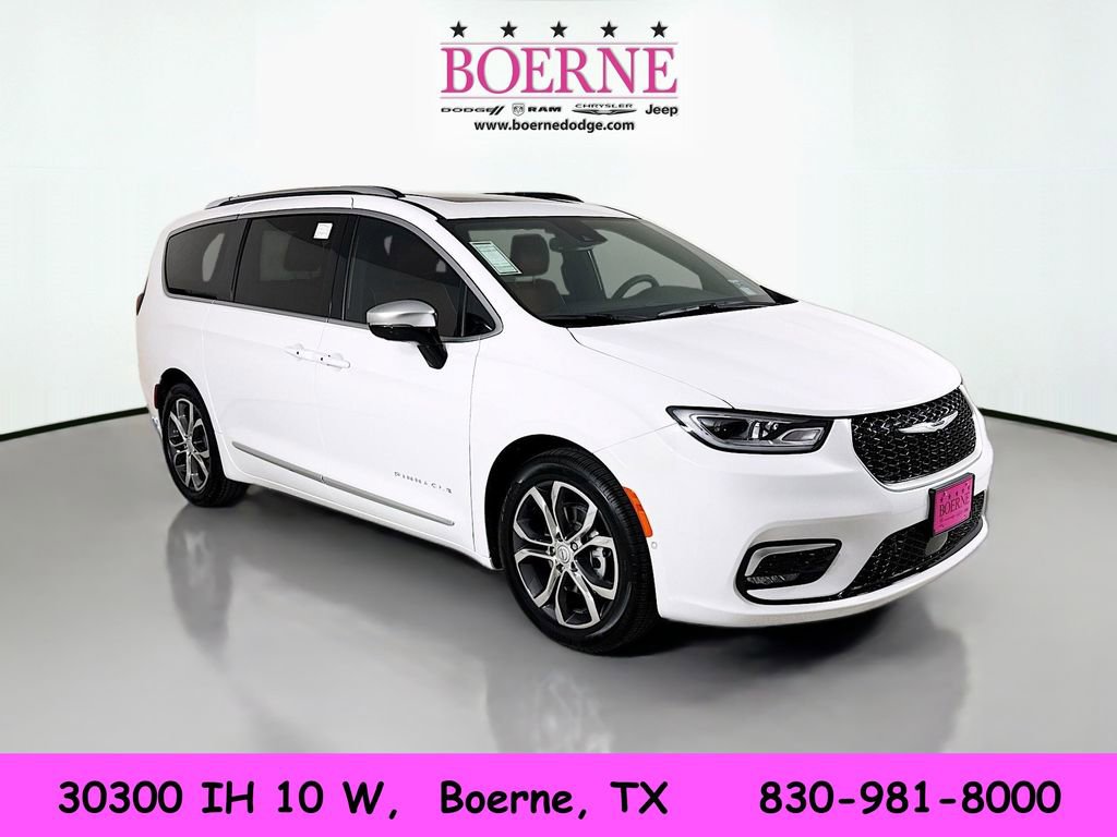 New 2025 Chrysler Pacifica Pinnacle