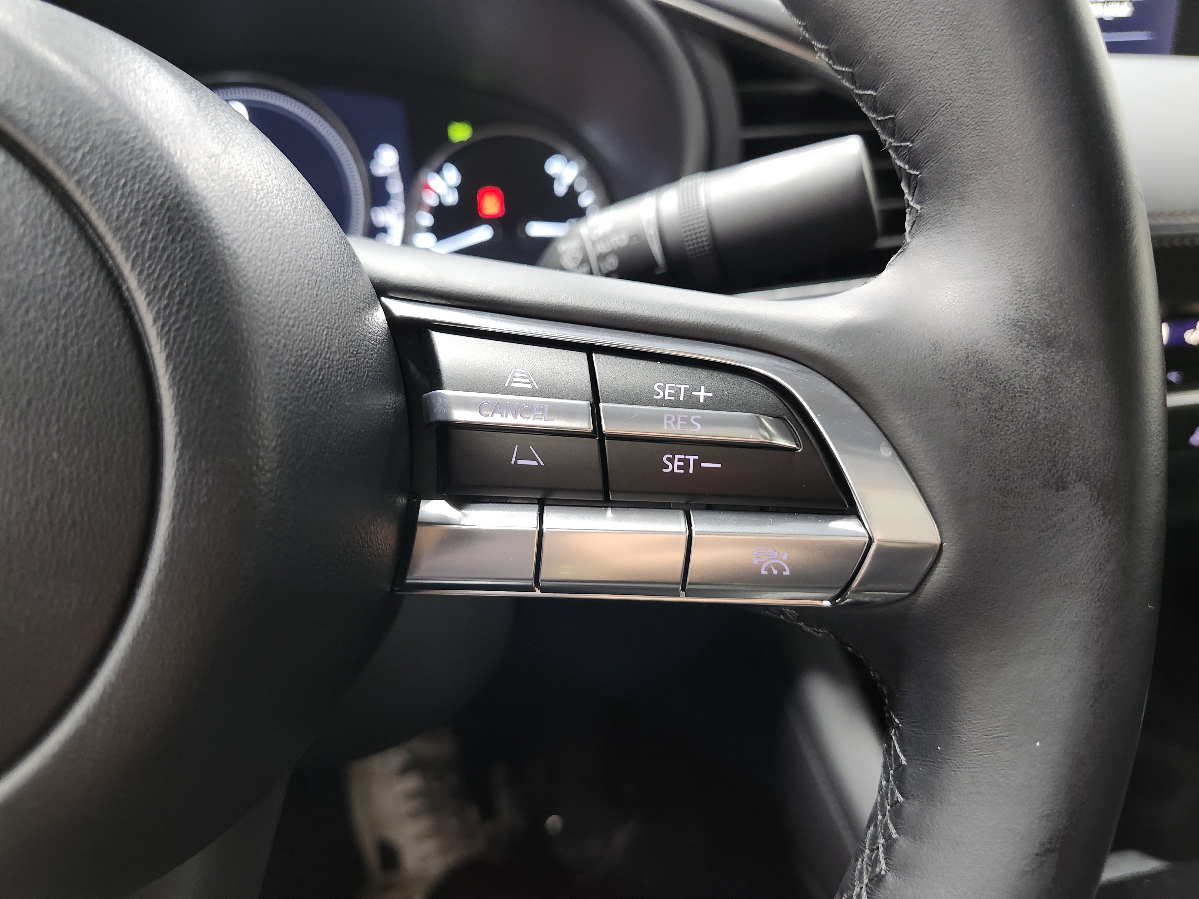 Used 2021 MAZDA MAZDA3 s FWD image 34