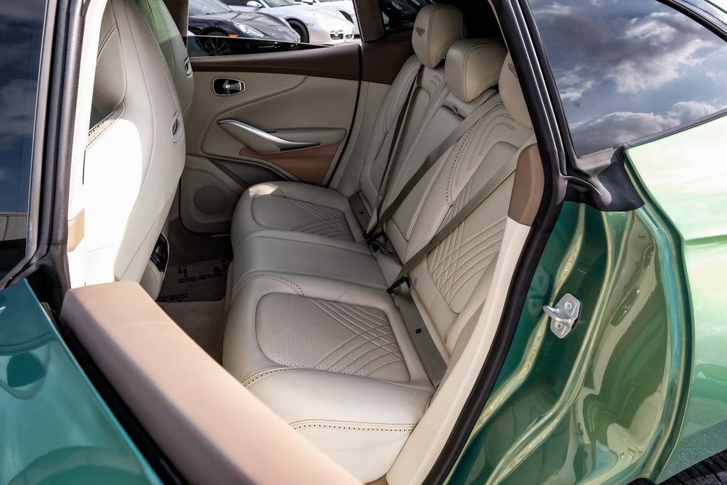 Used 2021 Aston Martin DBX image 48