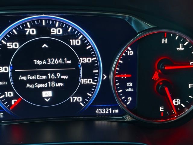 Used 2023 Chevrolet Blazer RS w/ Enhanced Convenience Package FWD image 23