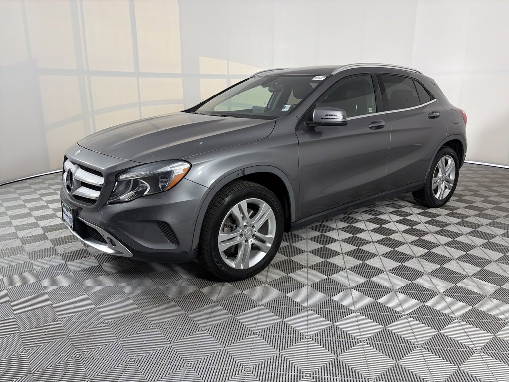 Used 2017 Mercedes-Benz GLA 250 4MATIC image 3