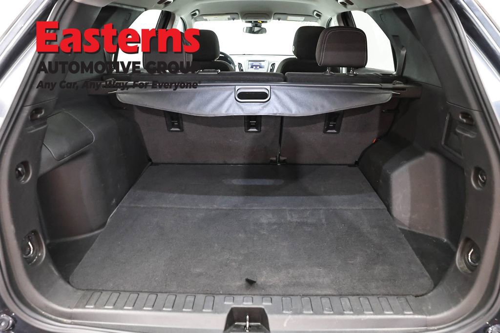 Used 2022 Chevrolet Equinox LT FWD image 9